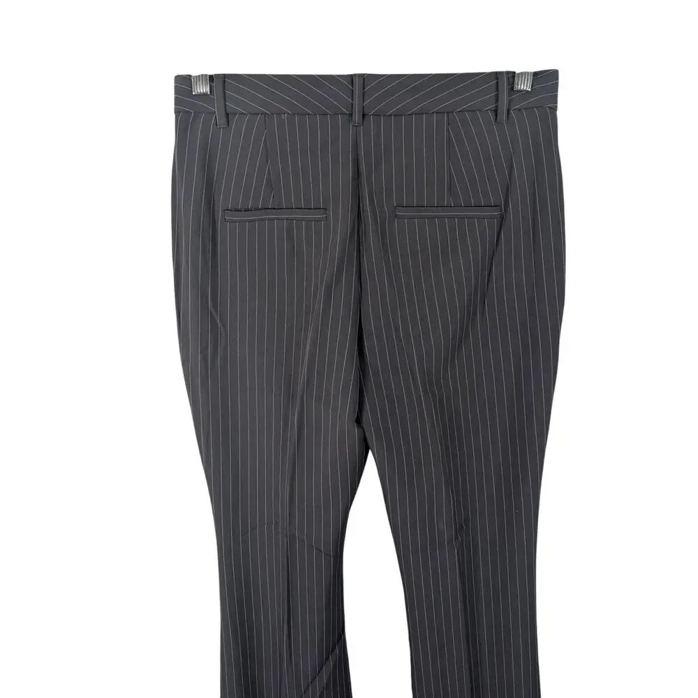 NWT@$110! BANANA REPUBLIC! DOVE GRAY, WHITE PINSTRIPE, WIDE FLARE LEG PANTS! 2
